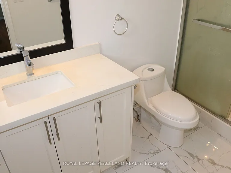 609 Walpole Cres — Photo 11