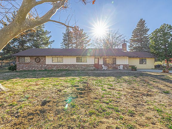 2nd image of 9224 Leona Ave