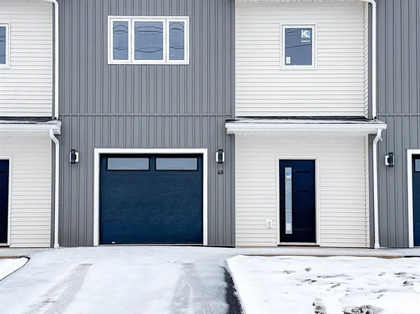 49 Emily Dr, Charlottetown, PE C1C 0Z4