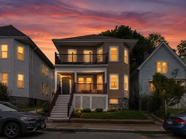 285 Minot St #2, Dorchester, MA 02124