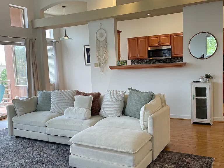 540 Pinon Creek Ct SE — Photo 4