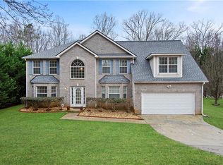 691 Knox Springs Rd, Austell, GA 30168