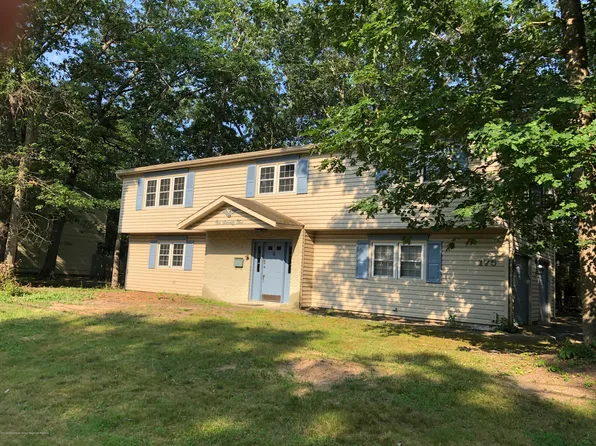 175 Saint Nicholas Ave, Lakewood, NJ 08701