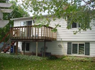 130 McKinley Ave, Omro, WI 54963