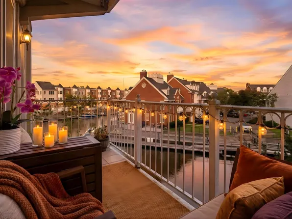 205 Shearwater Ct West image 1 of 21