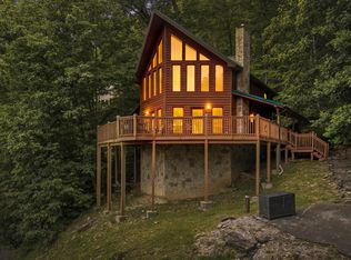 2775 Overholt Trl, Sevierville, TN 37862