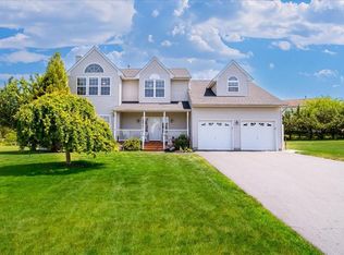 4 Alder Way, Wappingers Falls, NY 12590