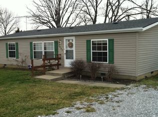 2590 McNay Rd, Falmouth, KY 41040