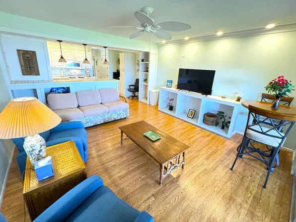 7146 Kamehameha V Hwy #C312, Kaunakakai, HI 96748