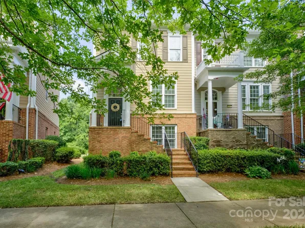 1104 Drayton Ct, Fort Mill, SC 29708