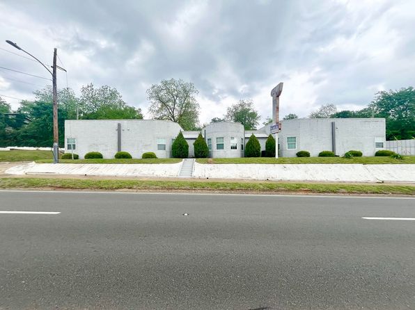700 W Upshur Ave #301