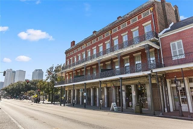 1st image of 811 Decatur St #3