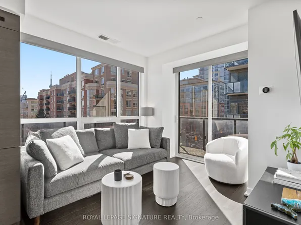 1030 King St W, Toronto, ON