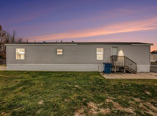 622 S Trout St, Newaygo, MI 49337