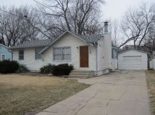 170 Wendover Dr, Council Bluffs, IA 51503