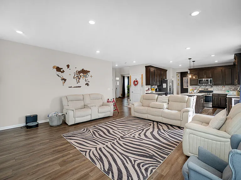 2022 Ingemunson Ln — Photo 9
