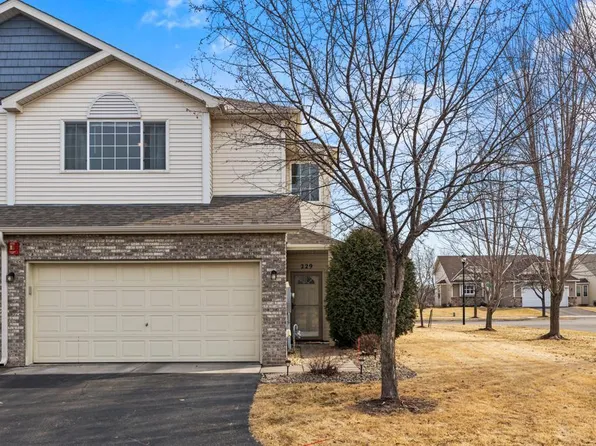 229 Stallion Ln, Lino Lakes, MN 55014