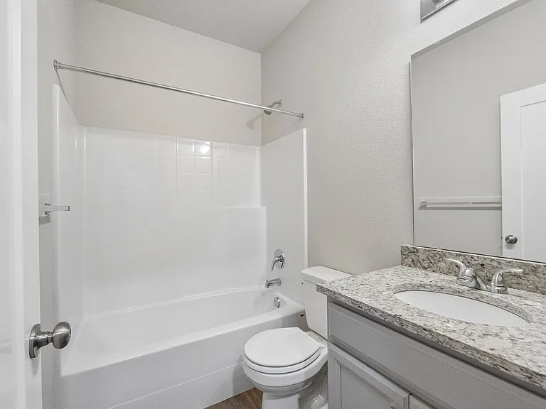Ridgeline Apartments — Photo 24