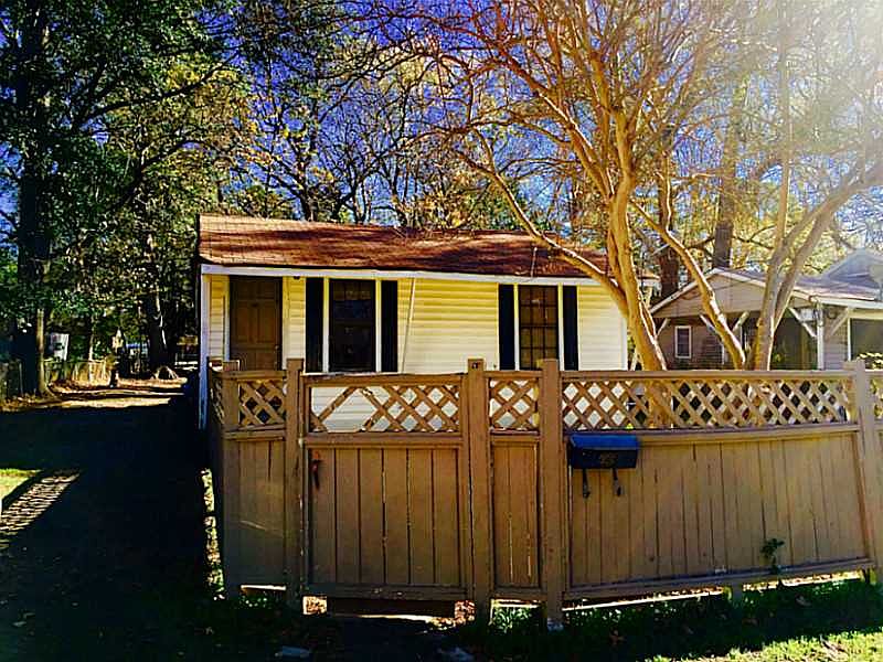2nd image of 7019 Elsie St