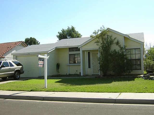 2nd image of 413 N ROSEMONTE Drive