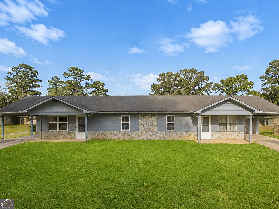 1st image of 224 Hennon Dr NW #D