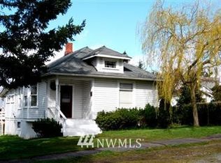 325 E Highland St, Mount Vernon, WA