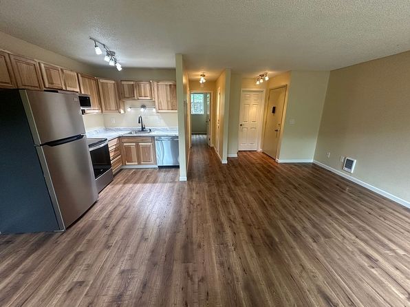 200 SW Florence Ave APT I17