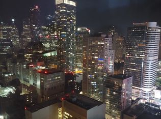 252 Church St #4601, Toronto, ON M5B 0E6