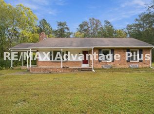 4928 Dixie Hill Rd, Buckingham, VA 23921