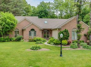 51590 Stratton Ct, Granger, IN 46530