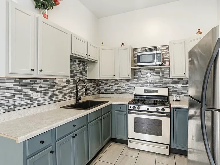 3248 W Maypole Ave #1A — Photo 11