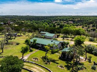 481 Scenic Valley Rd, Kerrville, TX 78028