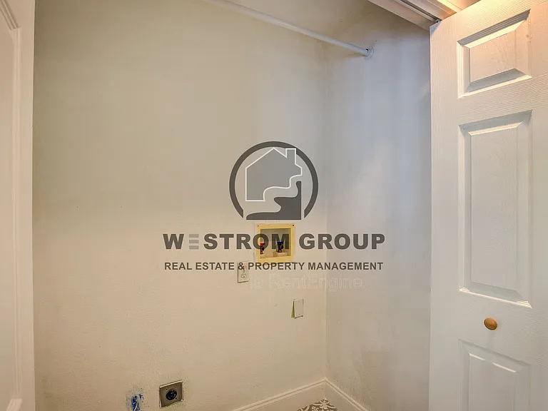 1308 Marshalldale Dr — Photo 35