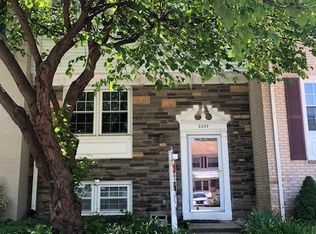 3337 Breckenridge Ct, Annandale, VA 22003