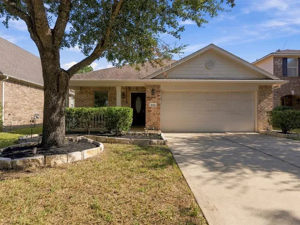 8334 Durham Canyon Ln, Cypress, TX 77433