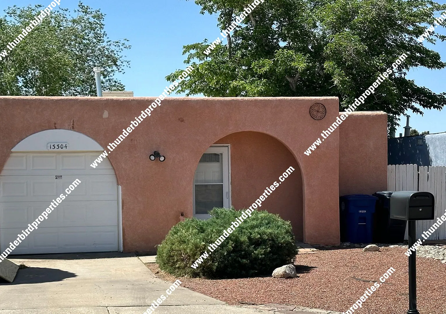 Great NE 3 bedroom — Photo 1