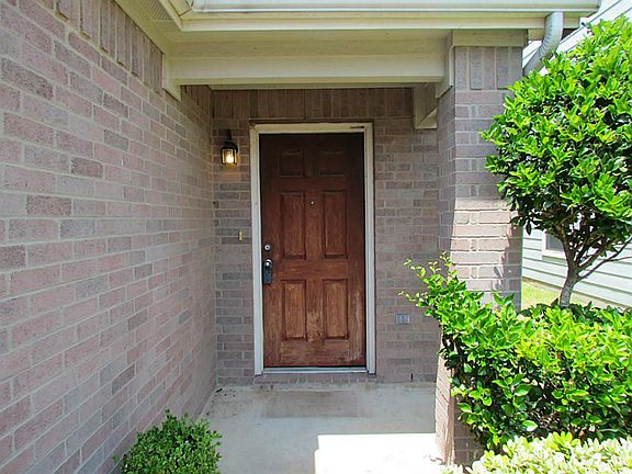 3rd image of 15815 Vinemoss Ln