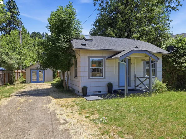3621 E Amazon Dr, Eugene, OR 97405