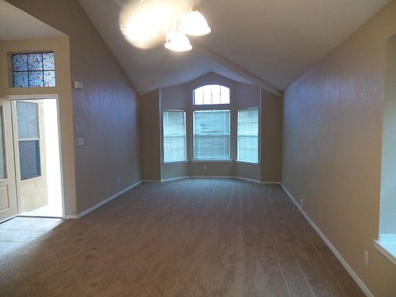 4th image of 629 Paseo Sereno Dr