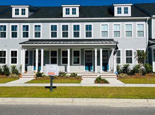 766 Blueway Ave, Summerville, SC 29486