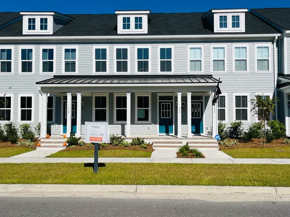 761 Blueway Ave, Summerville, SC 29486