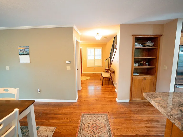 1550 Chabot Ct — Photo 14