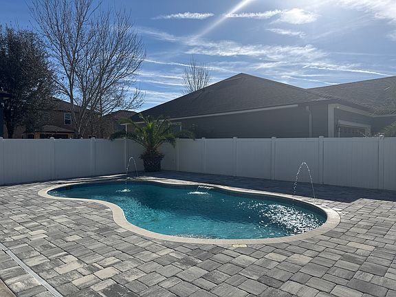 5th image of 14421 Garden Gate Dr