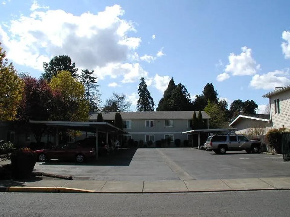 2420 Pheasant Blvd