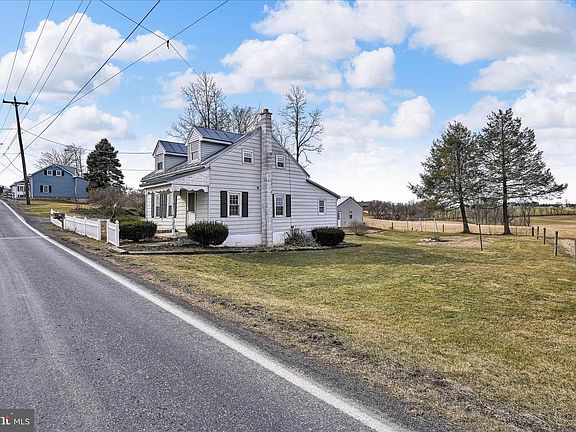 2nd image of 470 Weavertown Rd