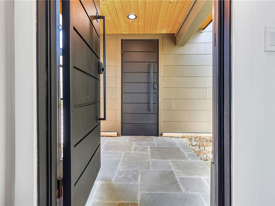 22nd image of 231 Keowee Turtlehead Rd
