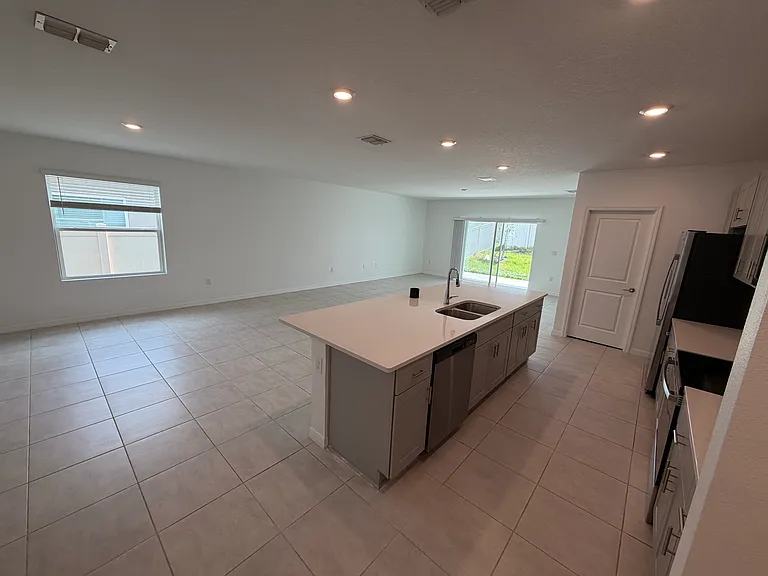 4438 Petunia St — Photo 2