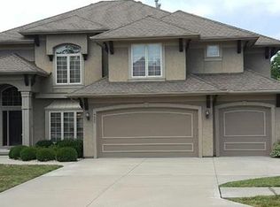 4420 NE Shadow Valley Cir, Lees Summit, MO 64064