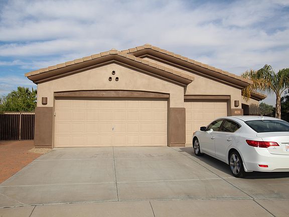 3rd image of 3905 N 144th Dr