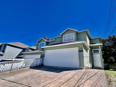 891 AND 893 Sagewood Trl, San Marcos, TX, 78666